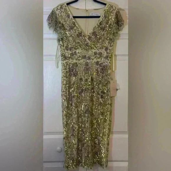 Mac Duggal Beaded Floral Sheath Dress Size 8 NWT - Picture 4 of 7